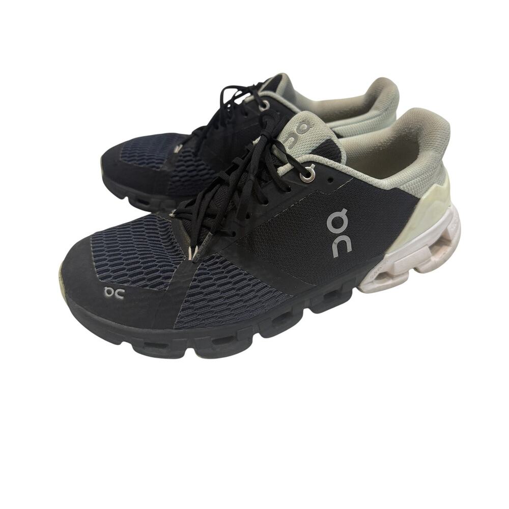 On Cloudflyer 9.5 Helion Cloudtec Swiss Engineering running shoes 3262